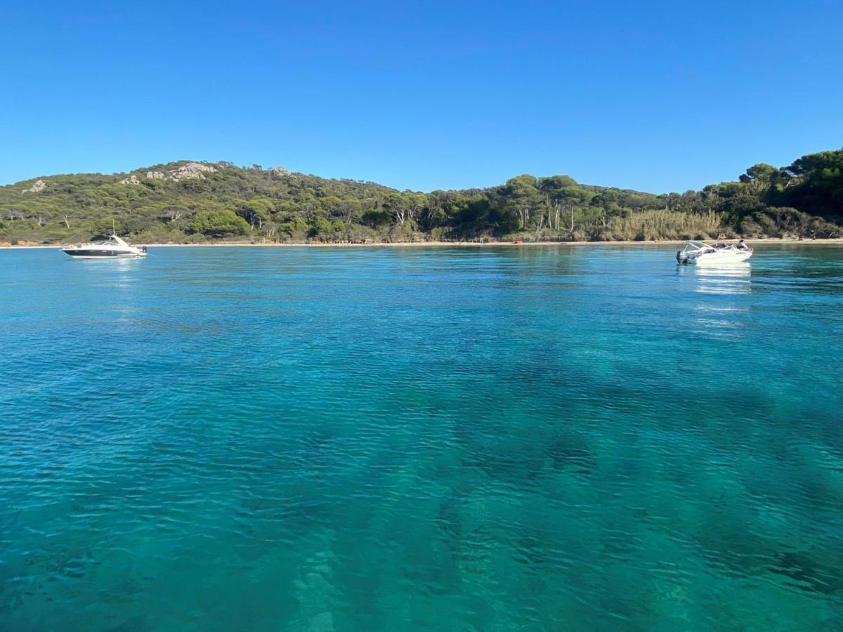 Les Locations Cinaureva "Les Iles D'Or" Lejlighed La Londe-les-Maures Eksteriør billede